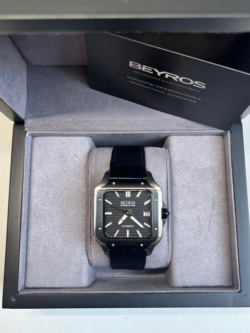 ✨ Beyros “Titan” : La force du caractère