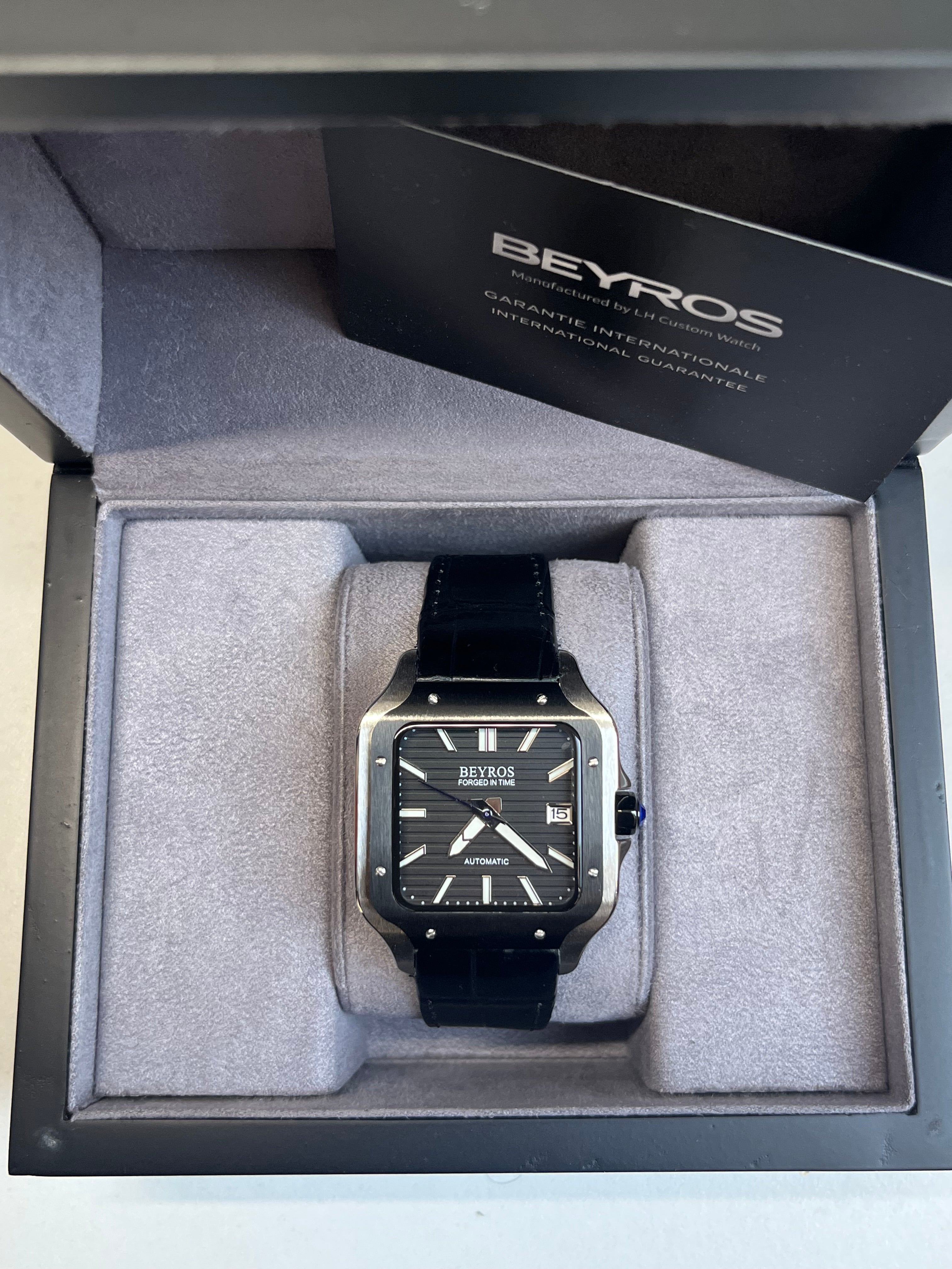 ✨ Beyros “Titan” : La force du caractère